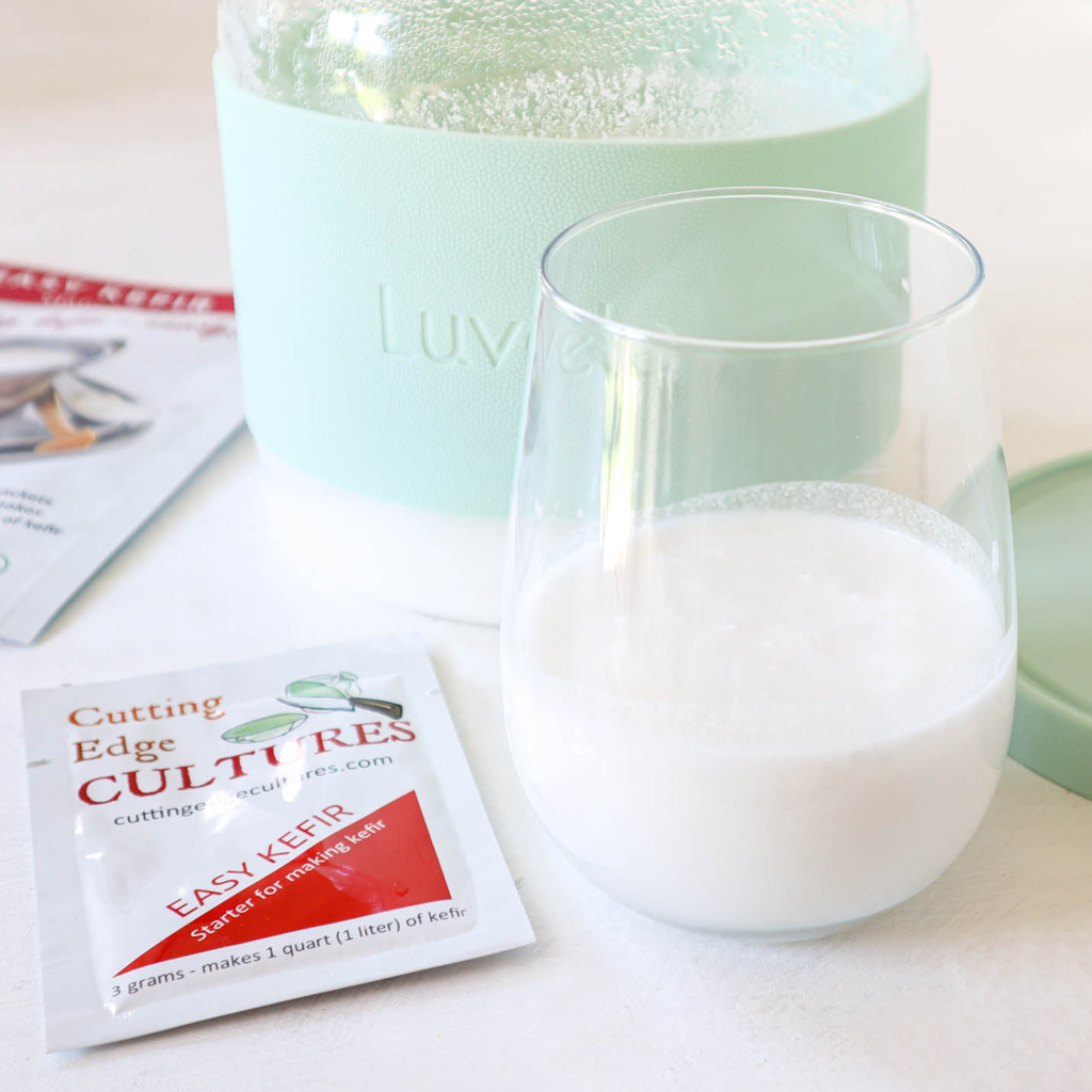 Homemade coconut kefir (using Easy Kefir powder) - Luvele US