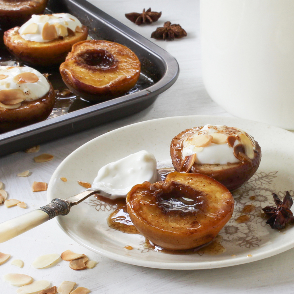 Spiced baked peaches with yogurt (GAPS & SCD) - Luvele US