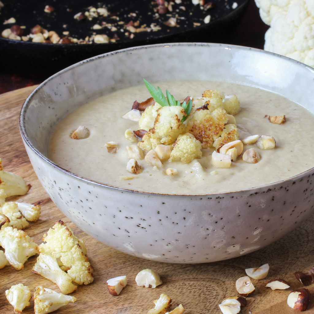 https://www.luvele.com/cdn/shop/articles/cauliflower_soup_06_1024x.png?v=1602557971