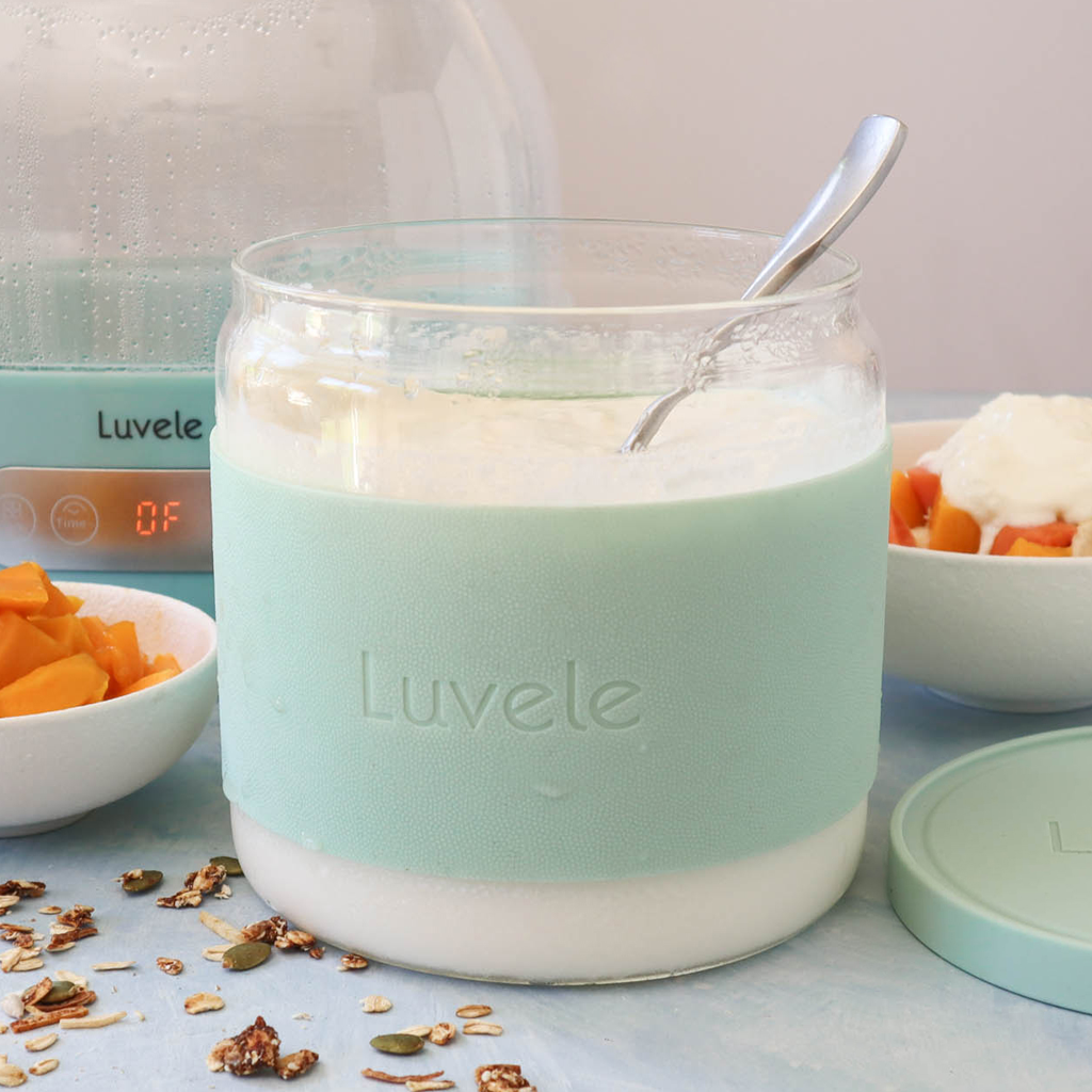 Make crème fraiche in a yogurt maker - Luvele US